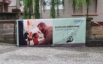 GGEW - Stromkasten mit Silly Coat Husse